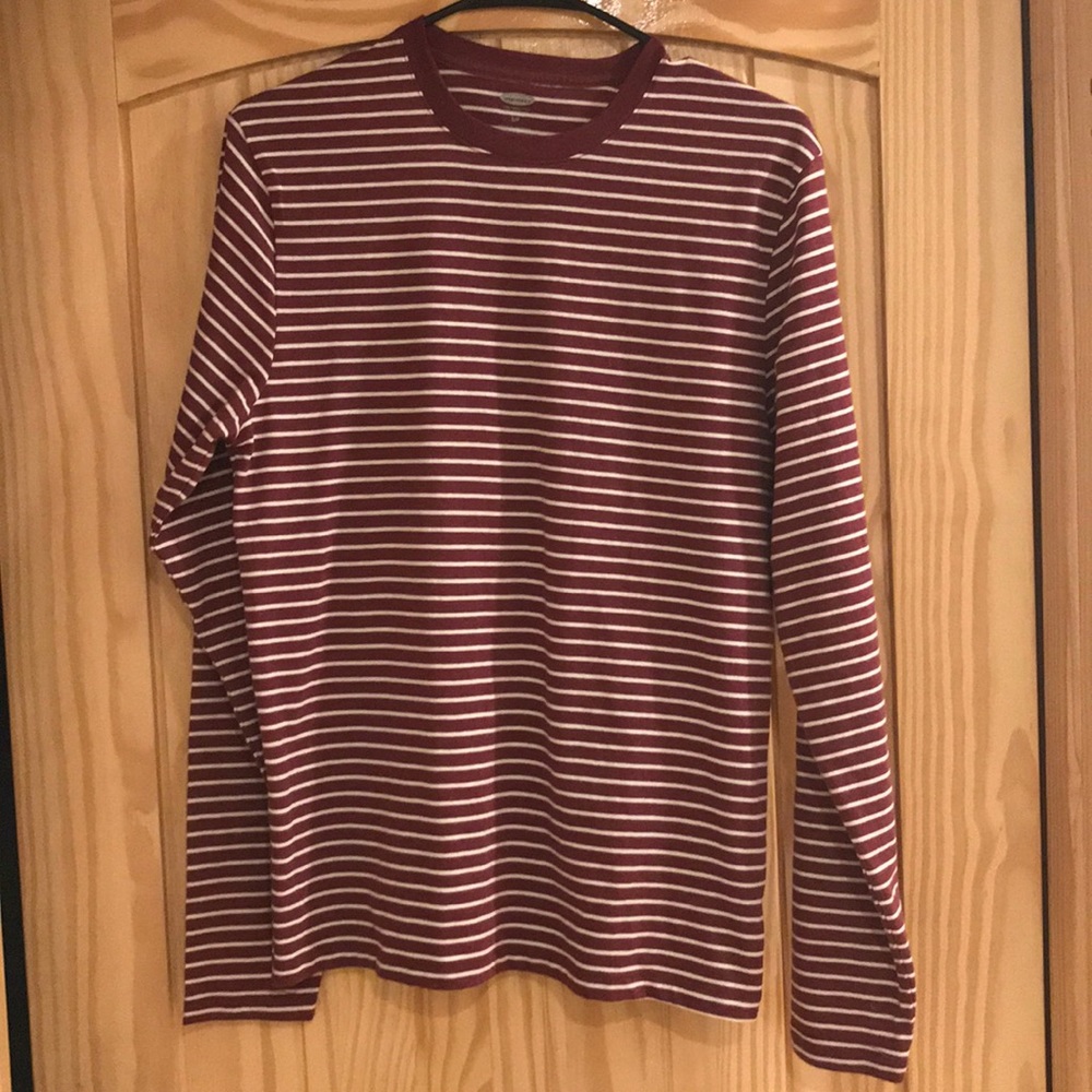 Long sleeve t-shirt